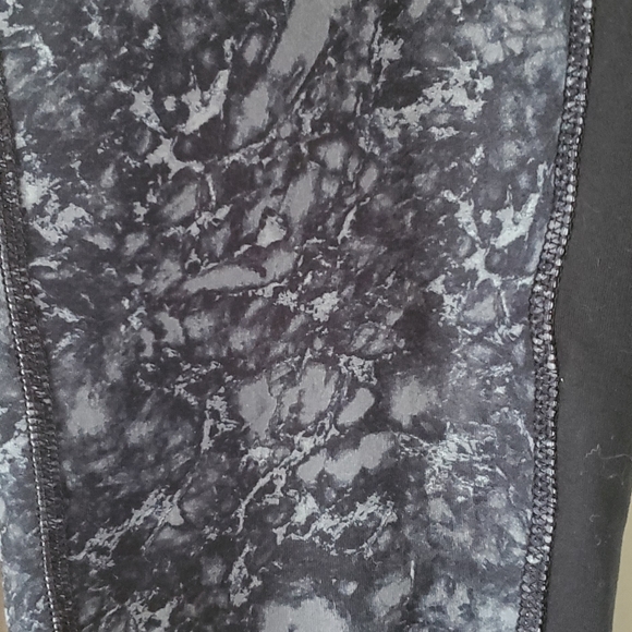 Brooks Greenlight Capri - Picture 2 of 4